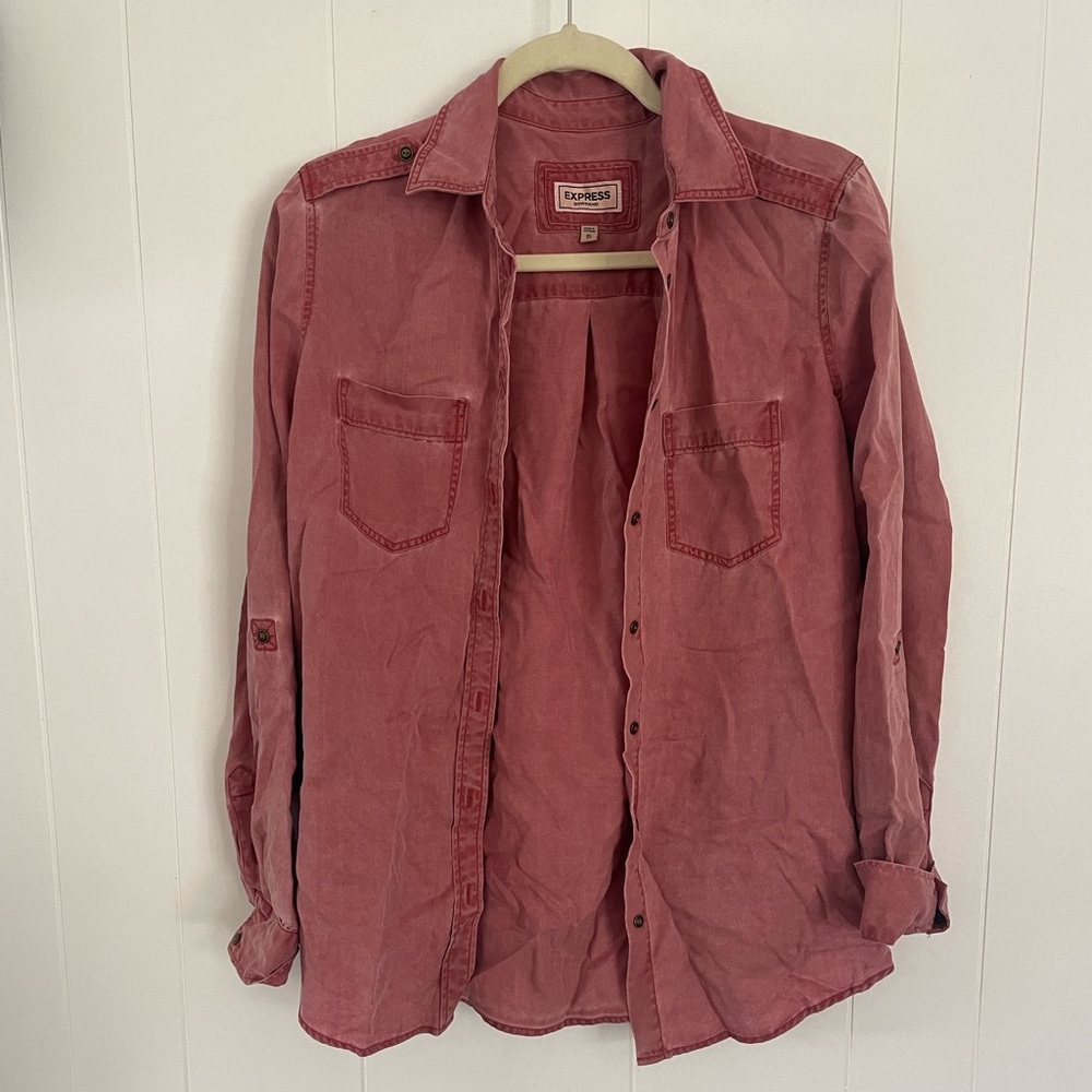 Long sleeve button up shirt